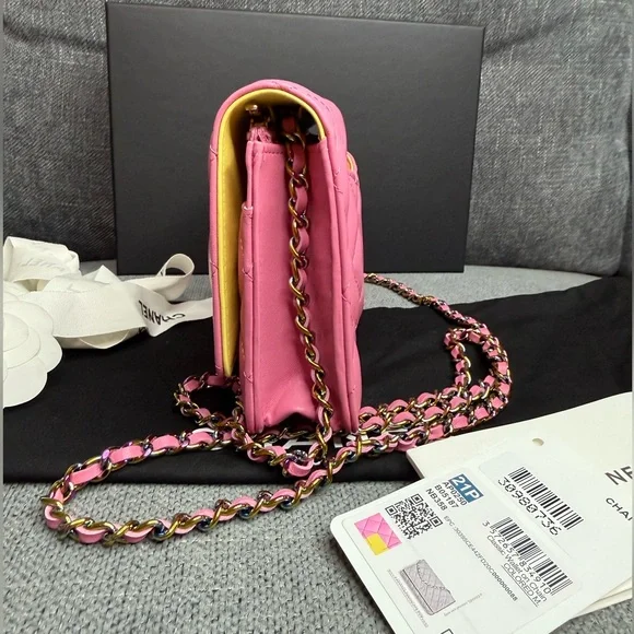 Chanel wallet on chain RAINBOW hardware RARE - Picture 8 of 10